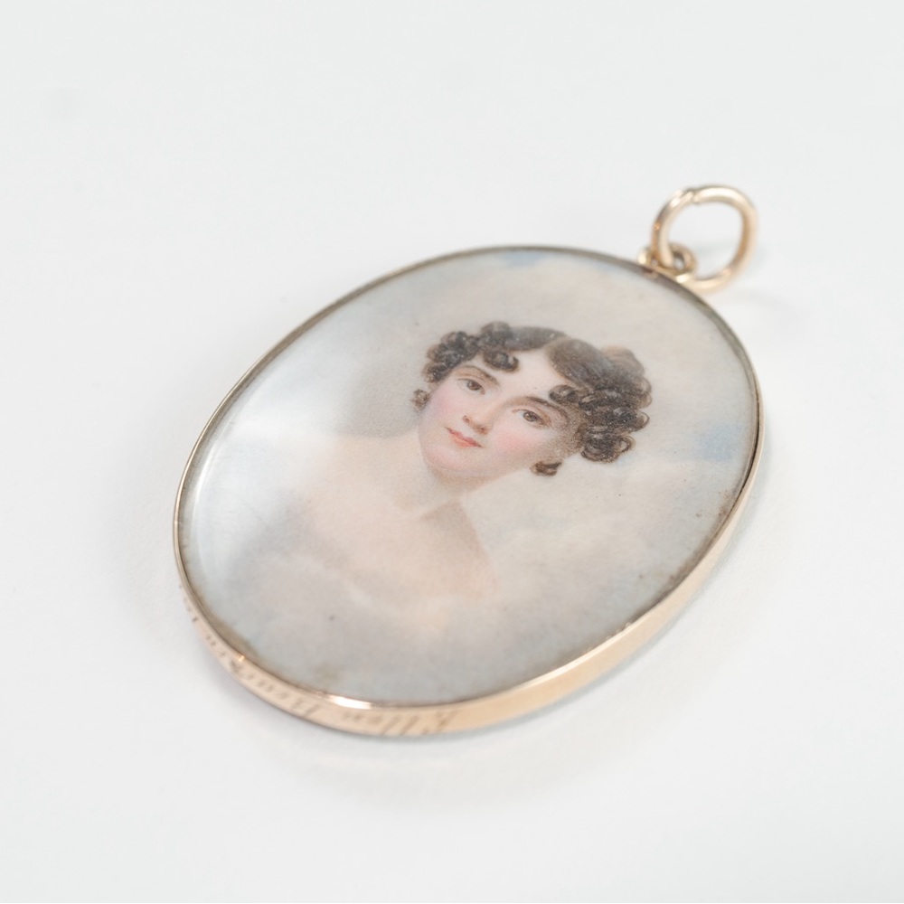 Antique Georgian miniature painting pendent in gold - Picture 6 of 7